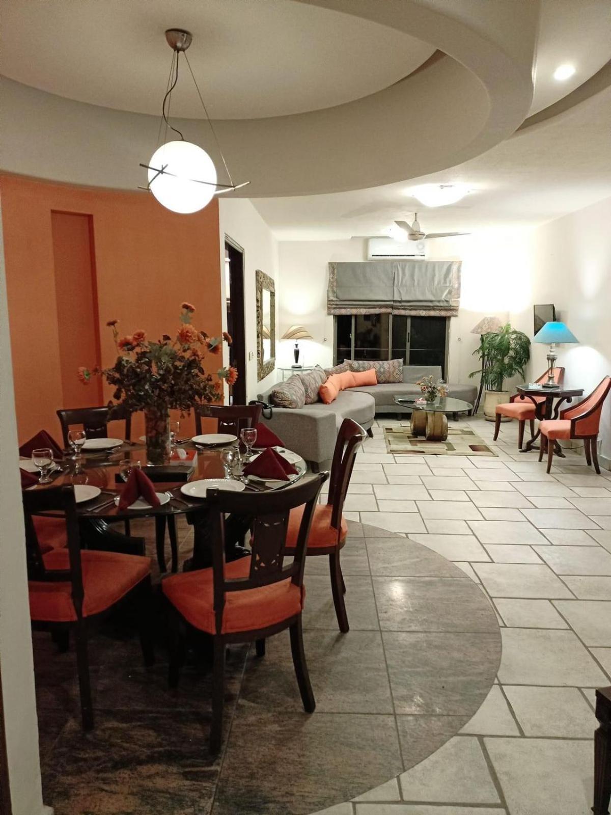 Maisonette Hotel & Apartments Lahor Dış mekan fotoğraf