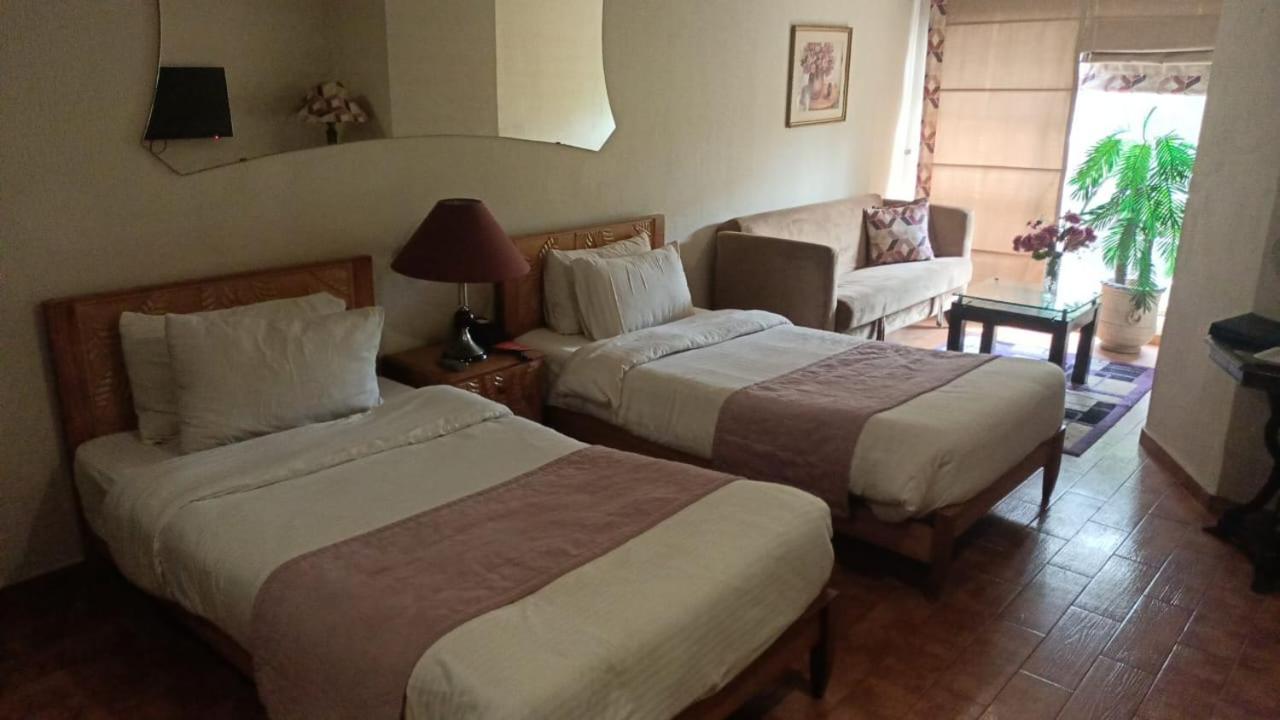 Maisonette Hotel & Apartments Lahor Dış mekan fotoğraf
