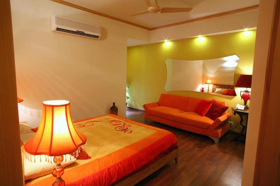 Maisonette Hotel & Apartments Lahor Dış mekan fotoğraf