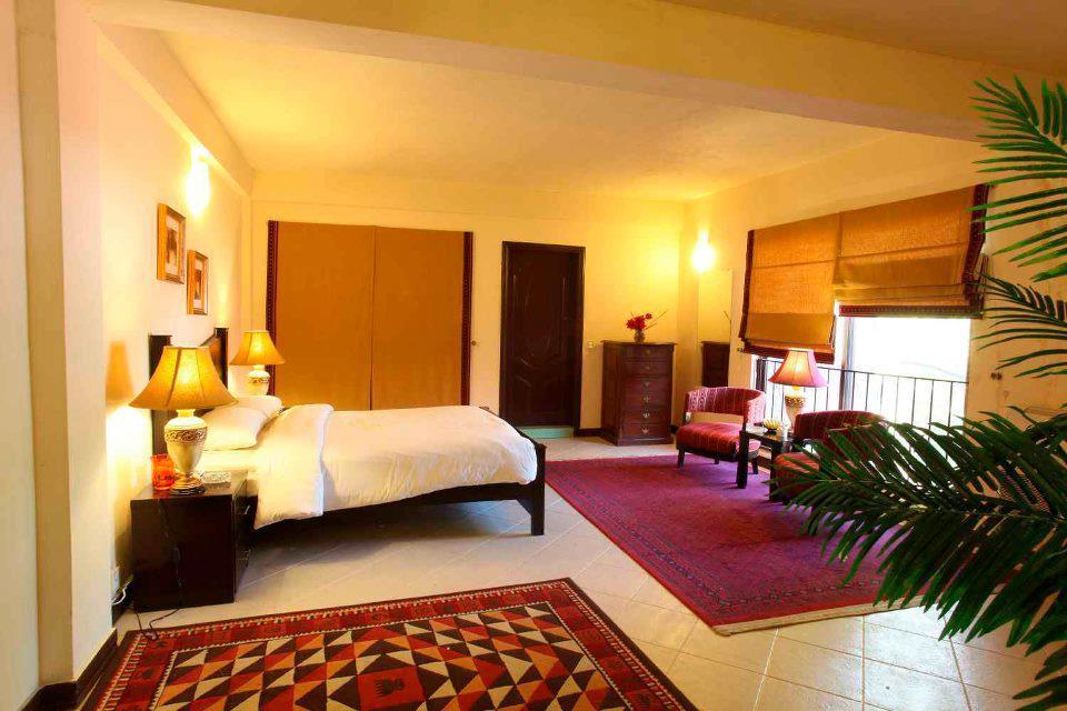 Maisonette Hotel & Apartments Lahor Dış mekan fotoğraf