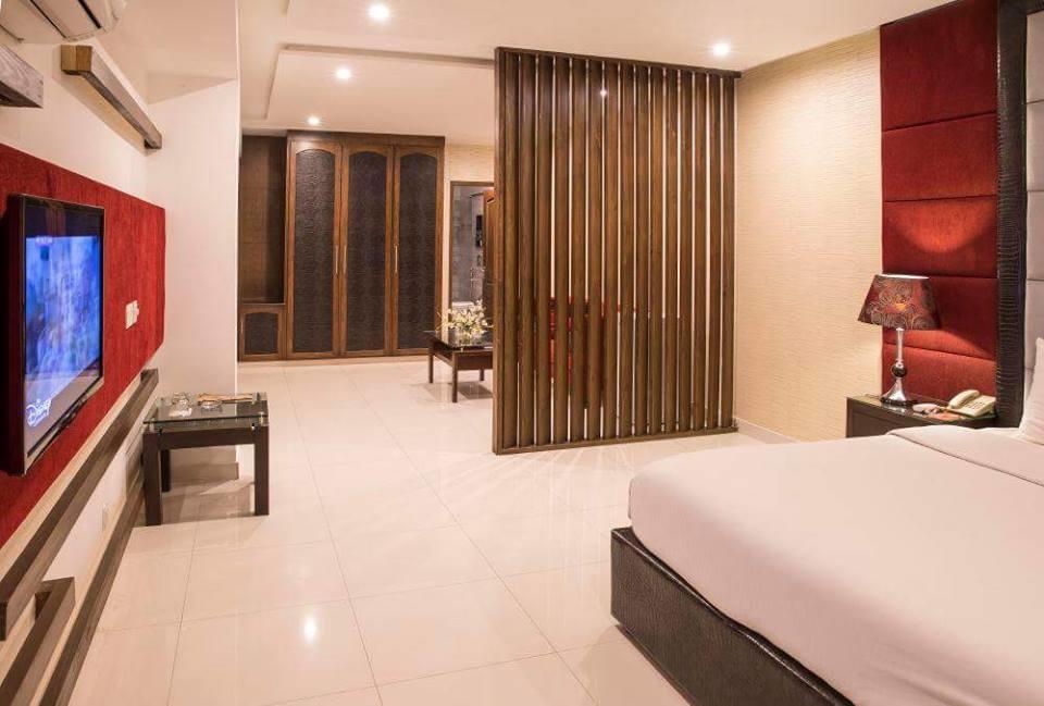 Maisonette Hotel & Apartments Lahor Dış mekan fotoğraf